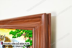 ho-tl2506-kt07-chat-luong-cao-mau-sac-net-ben-dep-phong-khach-sang-trong-phong-ngu-chi-tiet-khung-tranh-van-go-wood-frame-04