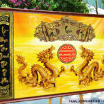 tranh-treo-tuong-phong-tho-gia-tien-tl2764-kt07-chat-luong-cao-mau-sac-net-ben-dep-khung-tranh-van-go-ban-5cm