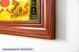 tranh-treo-tuong-phong-tho-gia-tien-tl2764-kt07-chat-luong-cao-mau-sac-net-ben-dep-goc-khung-tranh-chi-tiet