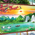 tranh-treo-tuong-son-thuy-huu-tinh-tl2329-kt07-chat-luong-cao-mau-sac-net-ben-dep-khung-tranh-van-go-ban-5cm