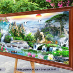 tranh-treo-tuong-son-thuy-huu-tinh-tl3326-kt07-chat-luong-cao-mau-sac-net-ben-dep-khung-tranh-van-go-ban-9cm