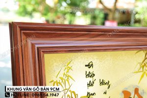 thu-phap-tl995-kt07-chat-luong-cao-mau-sac-net-ben-dep-phong-khach-sang-trong-phong-ngu-chi-tiet-khung-tranh-van-go-wood-frame-01